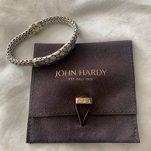 John Hardy. Silver and white diamond bracelet.